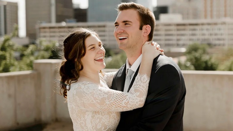 Esta foto proporcionada por Brad Searcy Photography muestra a Davy y Natalie Lloyd. La pareja fue asesinada en Haití tras sufrir una emboscada en Puerto Príncipe. (Foto: Brad Searcher/AP).