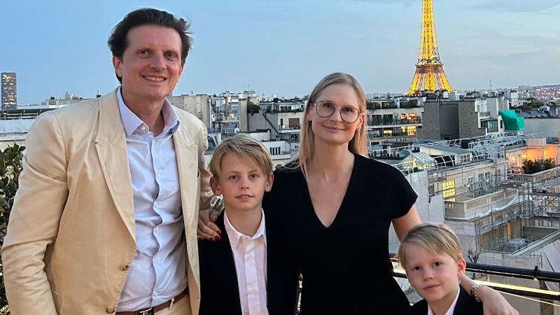 This American traveled to Paris 20 years ago and settled permanently