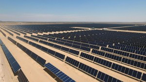 La planta de energía solar de Villanueva, en el estado de Coahuila, México. La energía solar experimentó un auge en 2023, convirtiéndose en la fuente de generación eléctrica de mayor crecimiento por decimonoveno año consecutivo, según nuevos datos. (Crédito: Alfredo Estrella/AFP/Getty Images)