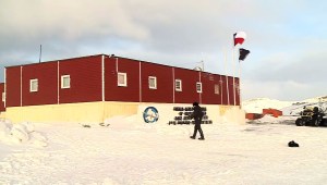 Boric dice que no va permitir la explotación de recursos en la Antártica chilena