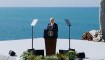 El presidente de Estados Unidos, Joe Biden, pronuncia un discurso en el monumento Pointe du Hoc Ranger de la Segunda Guerra Mundial tras el 80º aniversario del desembarco del Día D de 1944 en Cricqueville-en-Bessin, Normandía, Francia, el 7 de junio. Elizabeth Frantz/Reuters