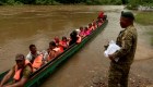 Panamá planea cerrar la selva del Darién mientras migrantes cruzan y arriesgan su vida