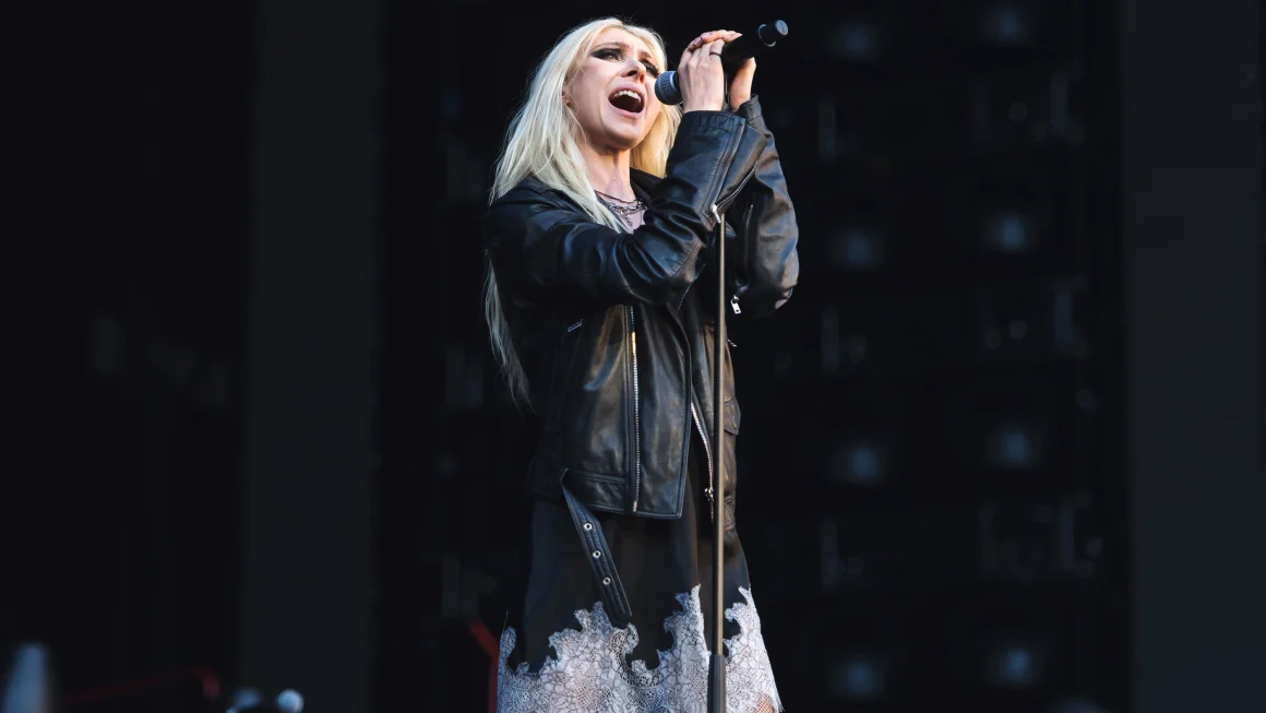 Singer Taylor Momsen was bitten by a bat during her performance
