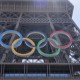 La torre Eiffel ya luce los icónicos anillos de cara a los Juegos Olímpicos de París