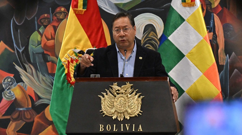 La ministra de la Presidencia de Bolivia niega que Luis Arce busque popularidad con "la sangre del pueblo"