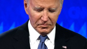 Los medios estatales rusos critican a Biden por el debate presidencial