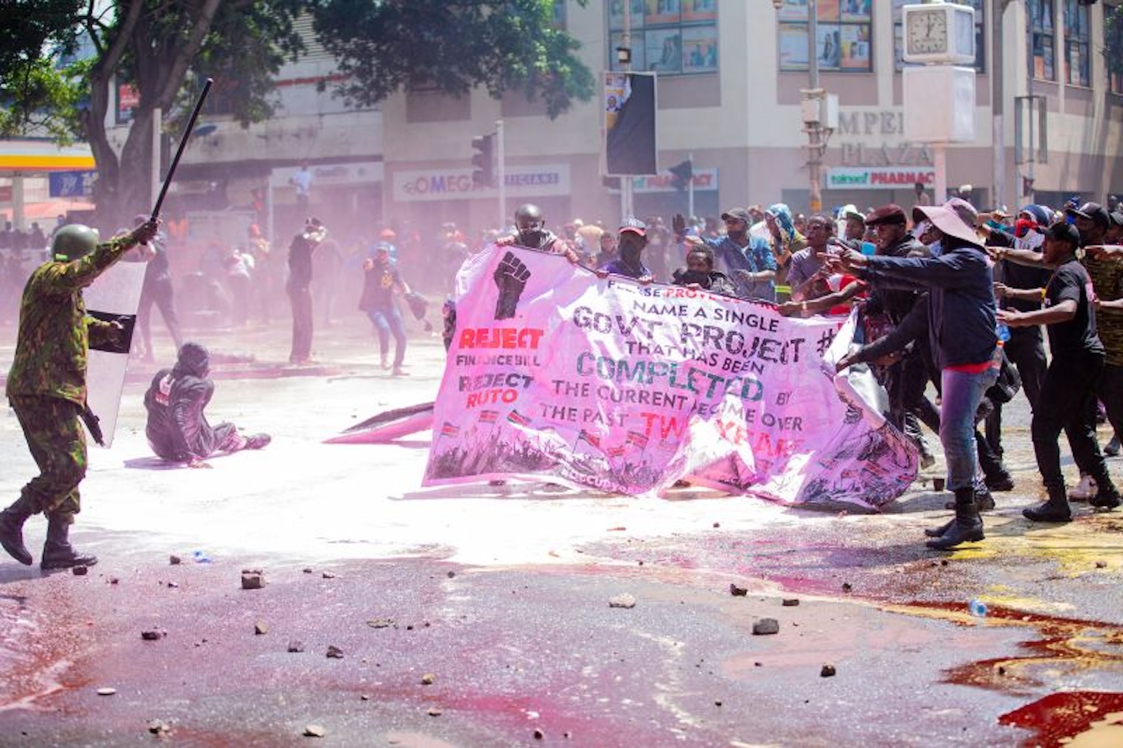 presidente de kenya califica las protestas como 
