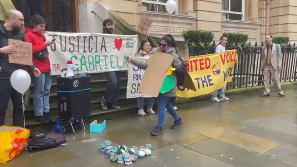 Trabajadores latinoamericanos luchan en Londres por mejores condiciones laborales