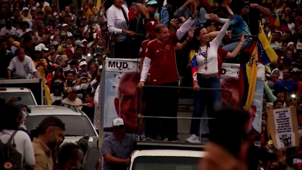 Venezolanos esperan volver a su país si Maduro sale del Gobierno
