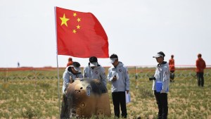 China muestras cara oculta Luna