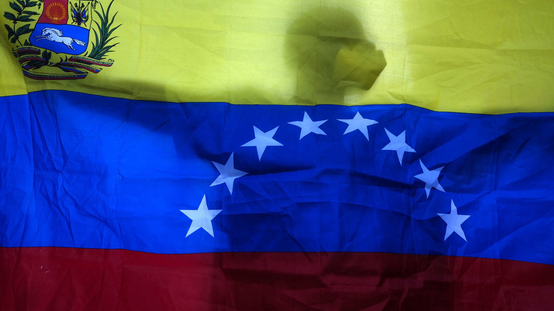 La supervisión de las elecciones ahora recae en los expresidentes que sí pudieron entrar a Venezuela, dice experto