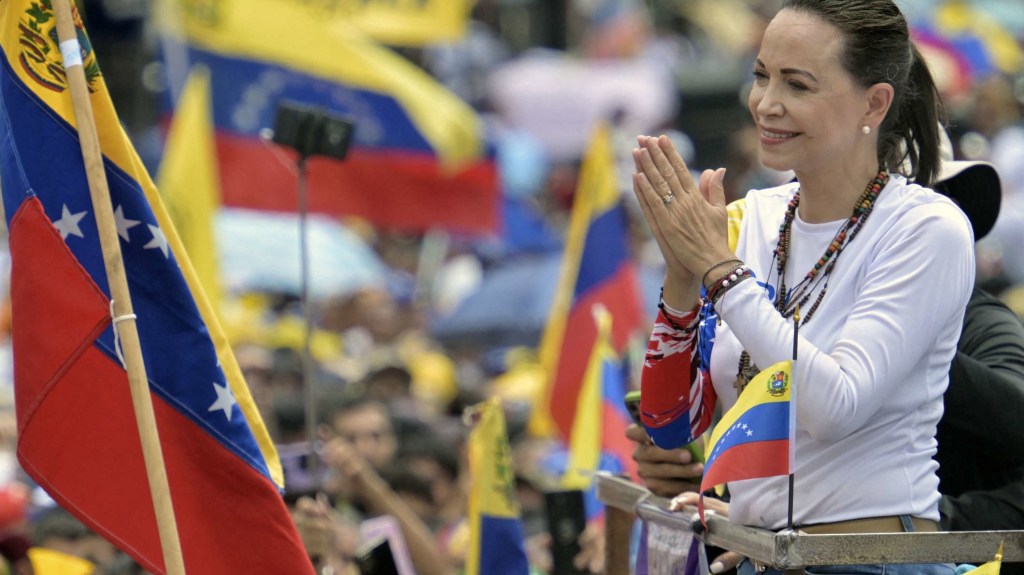 Corina Machado no es candidata a la presidencia pero la oposición venezolana la respalda