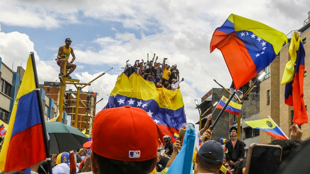 ¿Regresar o quedarse? Cómo afectan las elecciones en Venezuela a la crisis migratoria