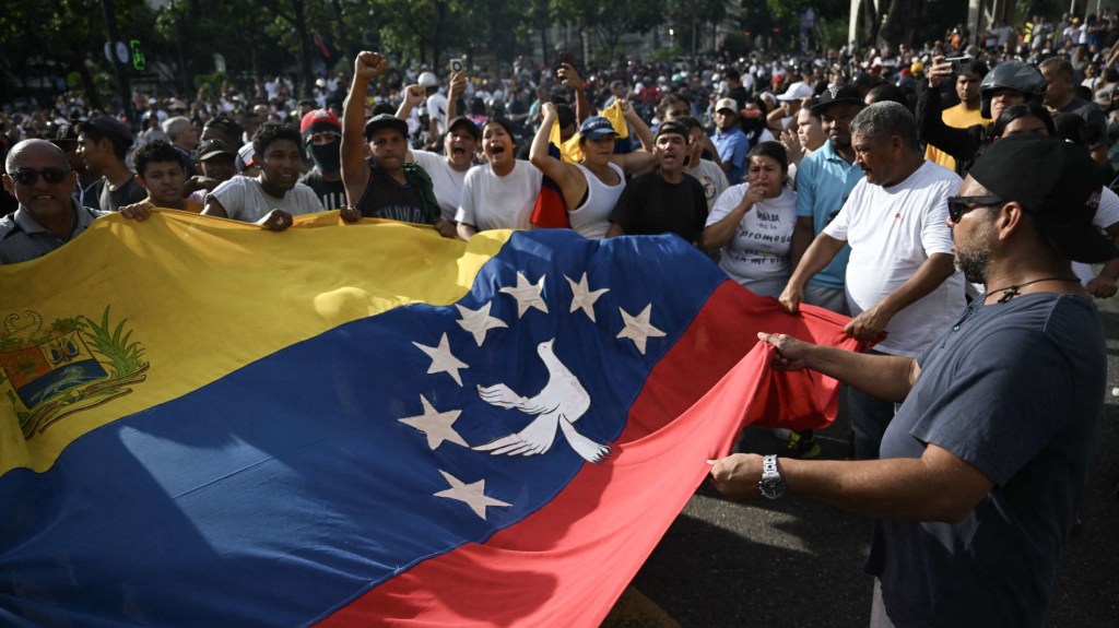 Canciller Paganini dice “que ningún régimen como el de Venezuela cae solo por presión internacional”