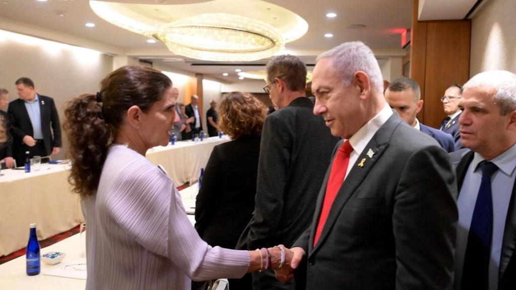 Durante su visita a Washington, Netanyahu escuchó reclamos de familiares de rehenes en Gaza