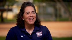 Verónica Álvarez, la apasionada del béisbol que rompe paradigmas de género en las Grandes Ligas