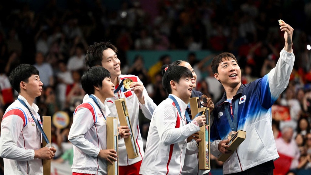 La selfie histórica que une a los atletas de las dos Coreas en los Juegos Olímpicos