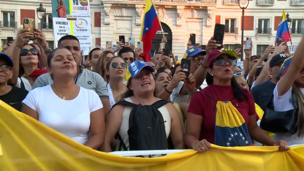Venezolanos en Madrid reclaman por resultados electorales