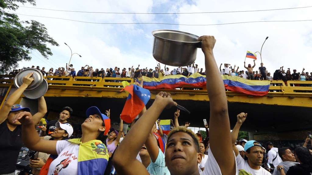 María Corina Machado asegura que los venezolanos resistirán "el tiempo que haga falta"