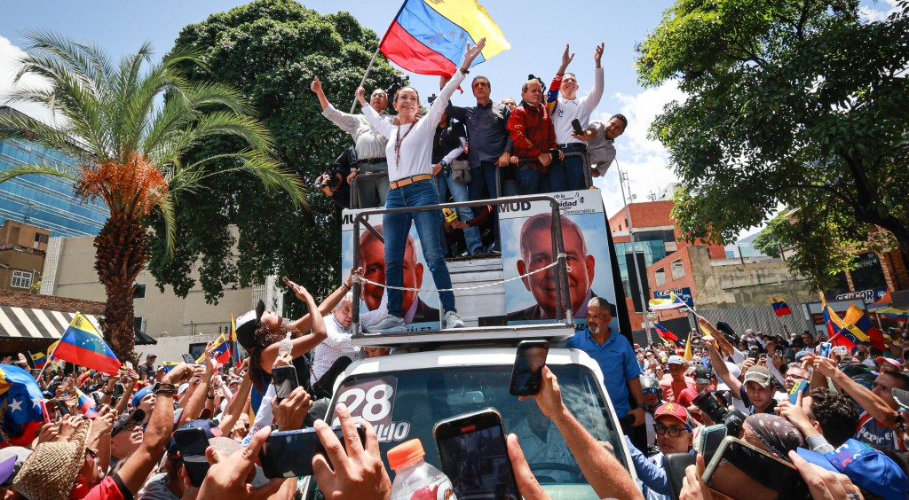 Pese al miedo, la oposición venezolana logró llevar con calma su marcha