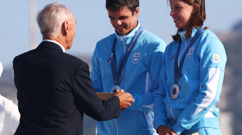 Argentina se reafirmó en la competencia de vela durante París 2024