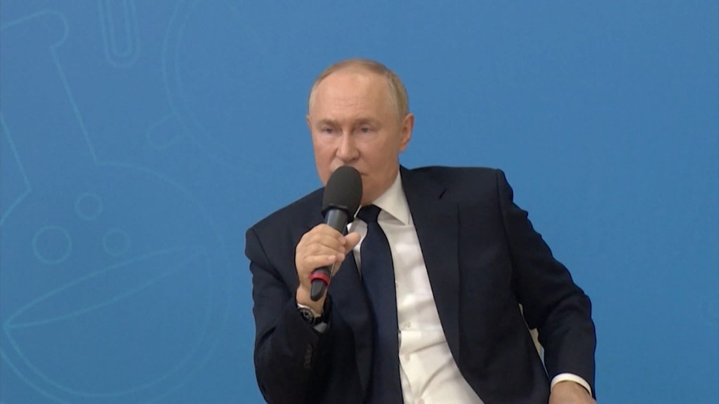 Putin admite “momentos difíciles” tras el gran ataque de Ucrania en Rusia