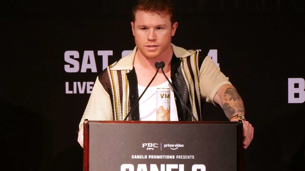 Saúl “Canelo” Álvarez expone su récord ante el peligroso Edgar Berlanga en Las Vegas