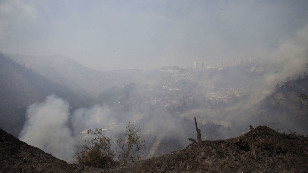 Lluvias en Ecuador ayudan a sofocar incendios que arrasaron más de 38.000 hectáreas