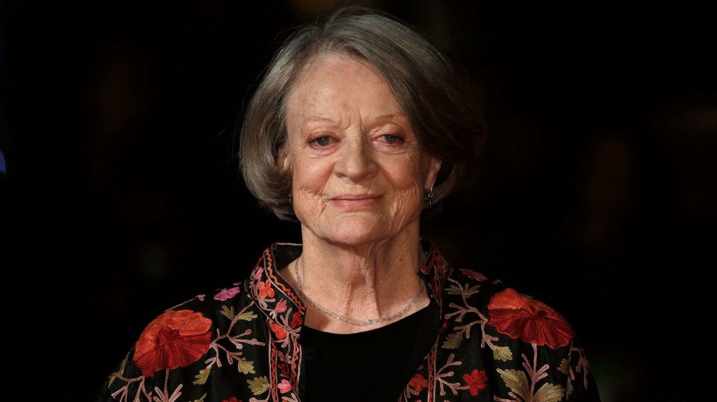 Cinco series y películas para recordar a la aclamada actriz británica Maggie Smith