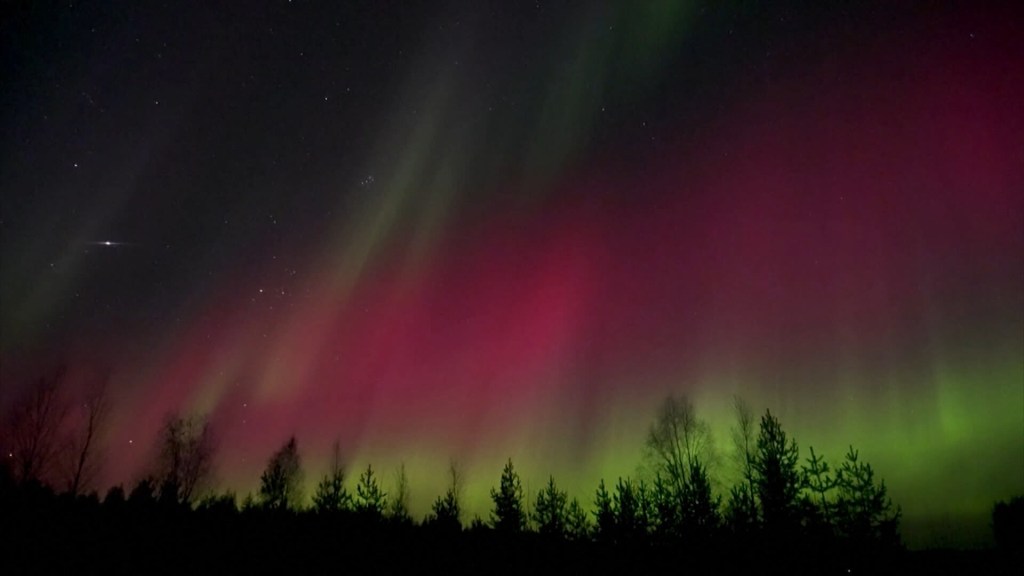 Así fue el espectáculo de auroras boreales de este lunes en Finlandia