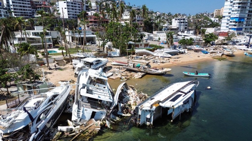 ¿Cómo el sector hotelero de Acapulco busca recuperarse a un año de Otis?