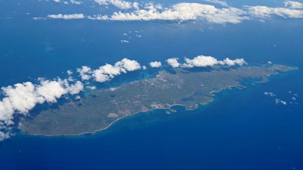 Alarma por el aumento en el nivel del mar en Puerto Rico por la crisis climática