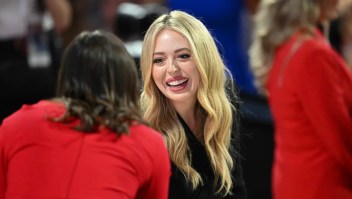 Tiffany Trump asiste al primer día de la convención republicana en Milwaukee el 15 de julio de 2024. Crédito: Leon Neal/Getty Images/Archivo.