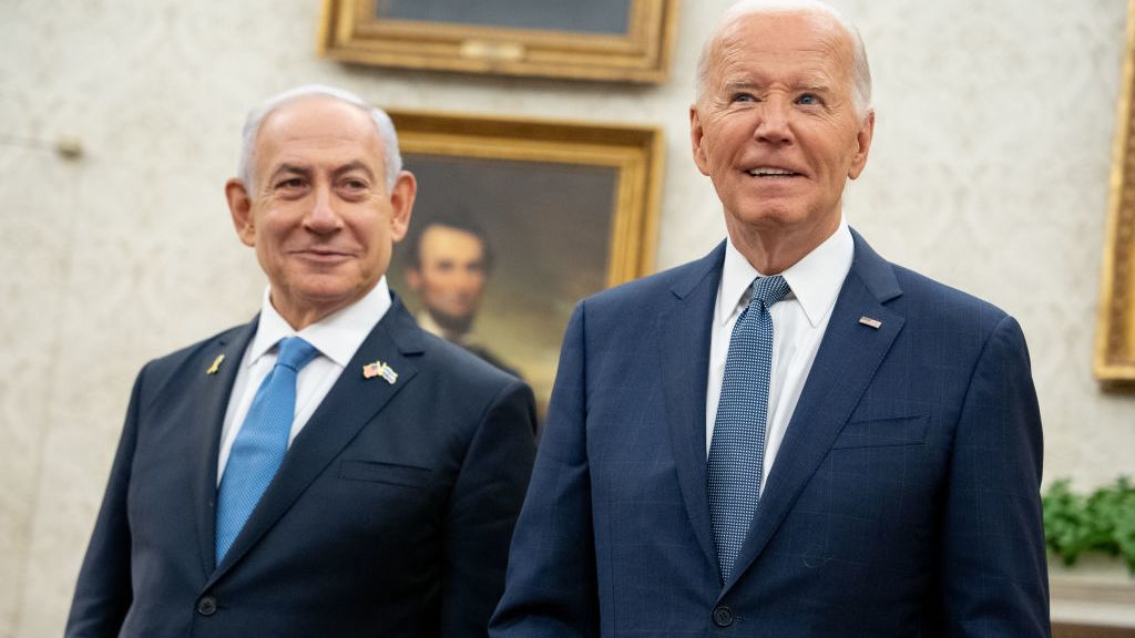 Biden y Netanyahu se comunicaron vía telefónica para discutir una posible represalia contra Irán