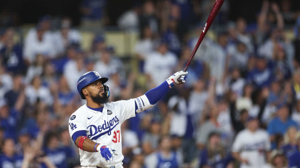 Los Dodgers toman ventaja de 2 a 0 sobre los Yankees en la Serie Mundial