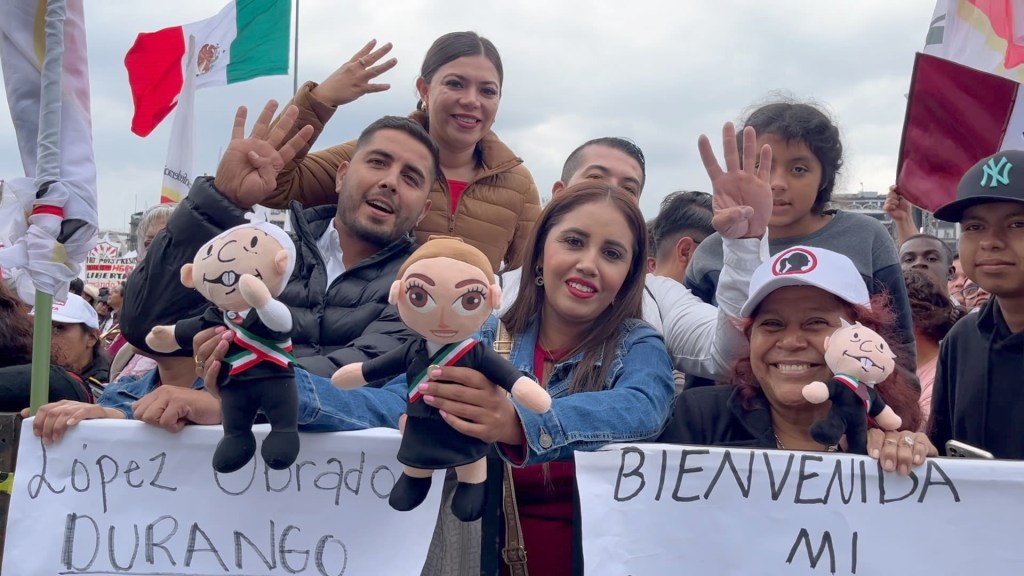 Miles celebran a Sheinbaum tras tomar posesión como presidenta de México