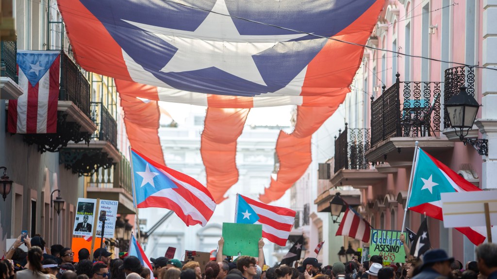 “Yo no perdería mi tiempo”: habitantes de Puerto Rico no podrán votar legalmente por los candidatos de EE.UU.