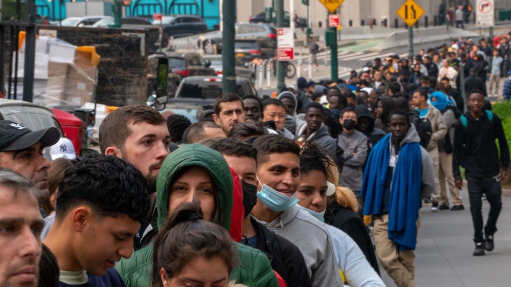 Los migrantes están preocupados por las elecciones en Estados Unidos