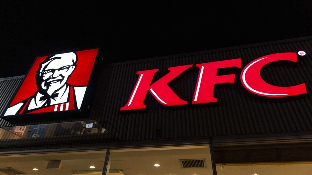 KFC demanda a Church’s Texas Chicken por usar la frase “Receta Original” relacionada a su marca