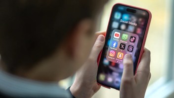 Si se aprueba la legislación, los niños menores de 16 años tendrán prohibido utilizar las redes sociales en Australia. Crédito: Matt Cardy/Getty Images.