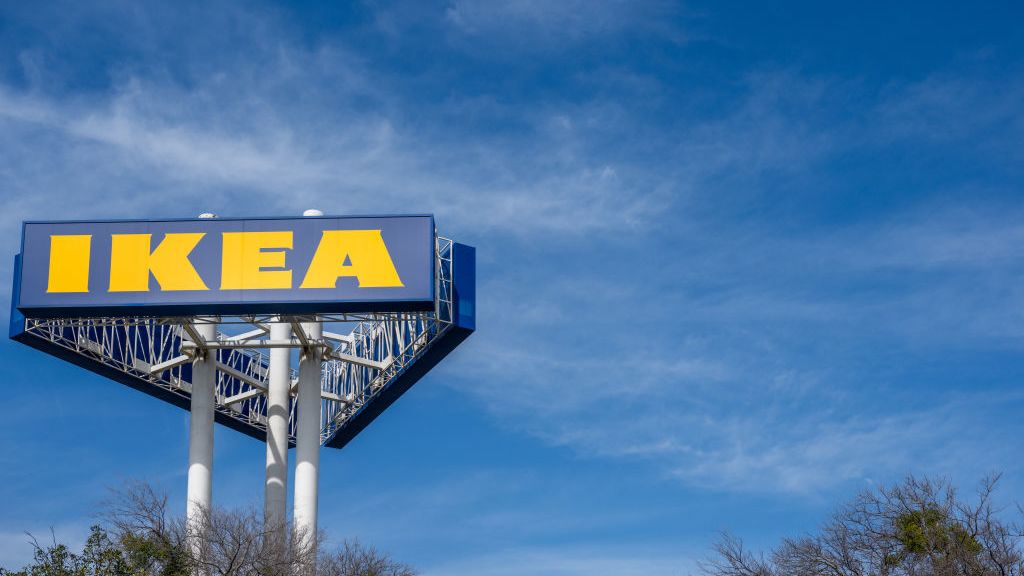 Histórica indemnización de Ikea a presos que fabricaron sus muebles