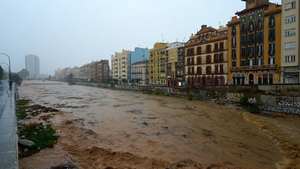 Nueva DANA en España: Málaga recibió en una hora lo equivalente a un mes de lluvia, dice la agencia de meterología