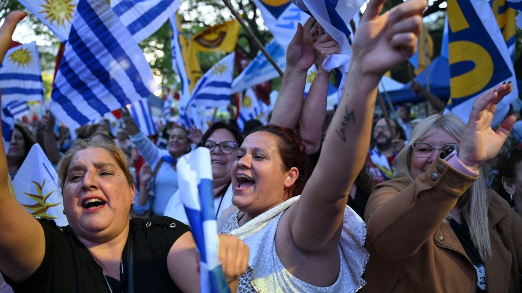 Segunda vuelta este domingo de las elecciones presidenciales de Uruguay