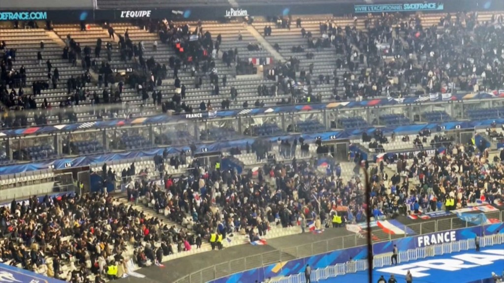 Estalla una revuelta durante un tenso partido de fútbol entre Israel y Francia