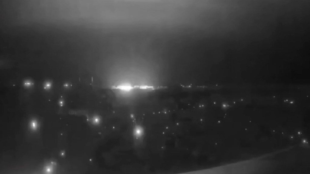 Video muestra el impacto de misiles en la ciudad de Dnipro, Ucrania