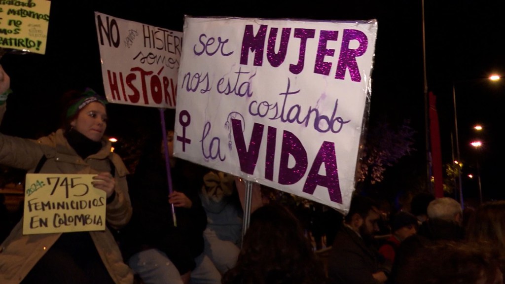 Miles de personas marchan en España por el Día Internacional para la Eliminación de la Violencia contra la Mujer