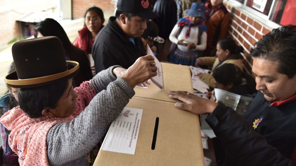 Samuel Doria explica cómo se prepara la oposición de Bolivia para evitar un posible fraude electoral