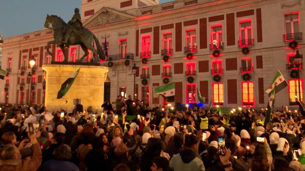 Comunidad siria en España celebra la caída de Assad y se ilusiona con regresar a casa