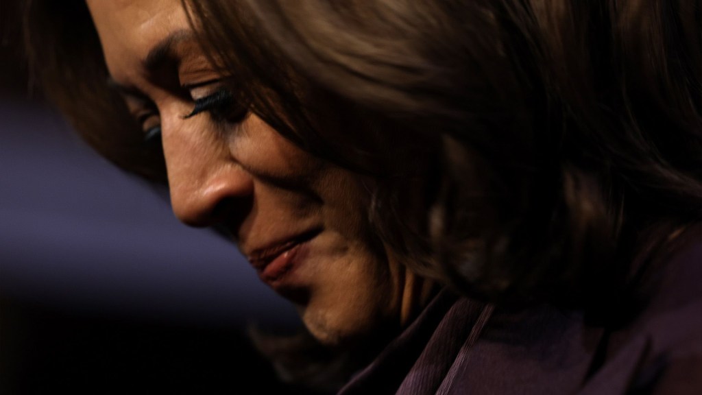 El incómodo trabajo de Kamala Harris