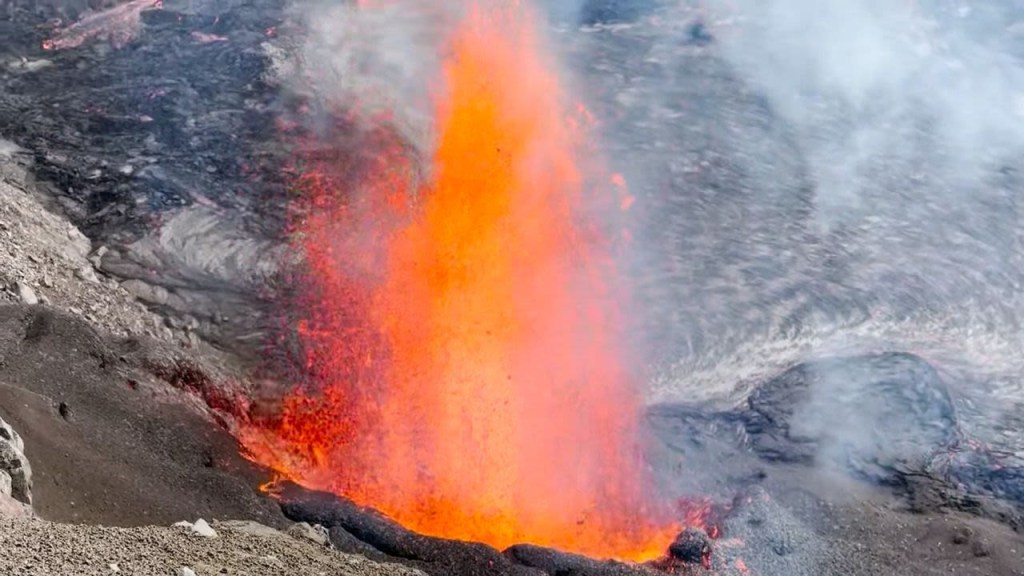 Mira la nueva erupción de uno de los volcanes más activos del mundo